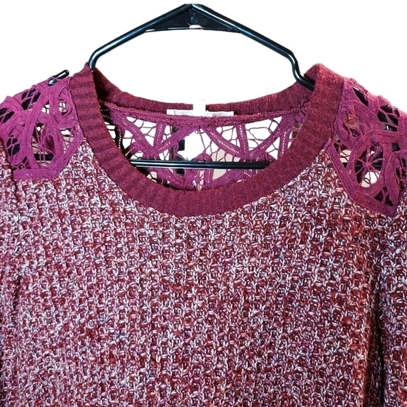 Miss Me small crochet shoulder dark red(wine) sweater - Picture 7 of 16